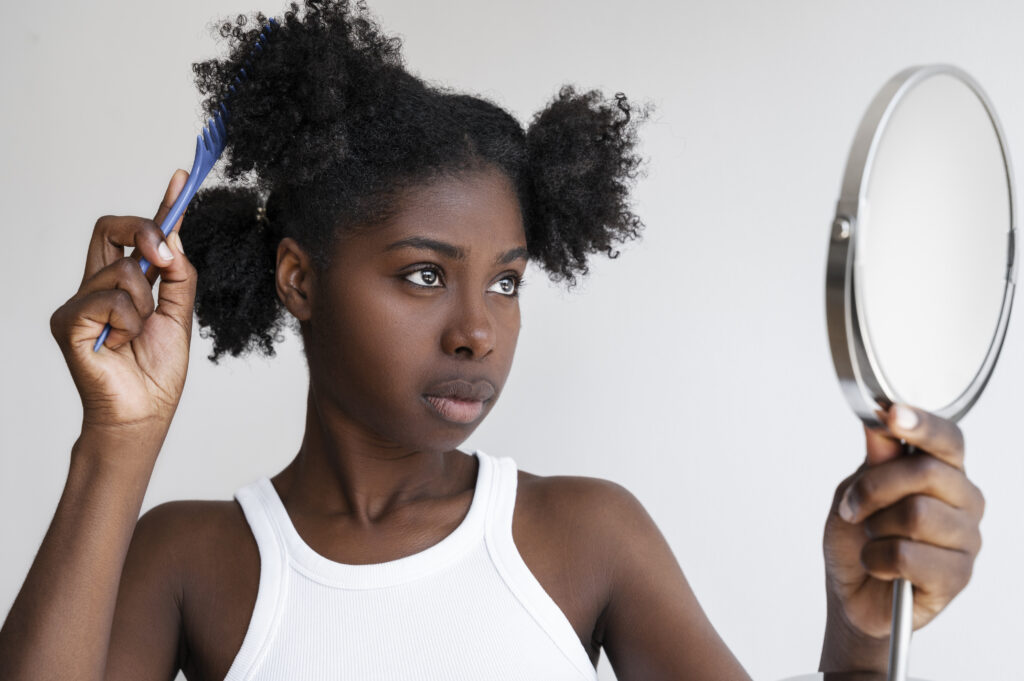 Prévenir les problèmes capillaires. huiles naturelles, cheveux afro